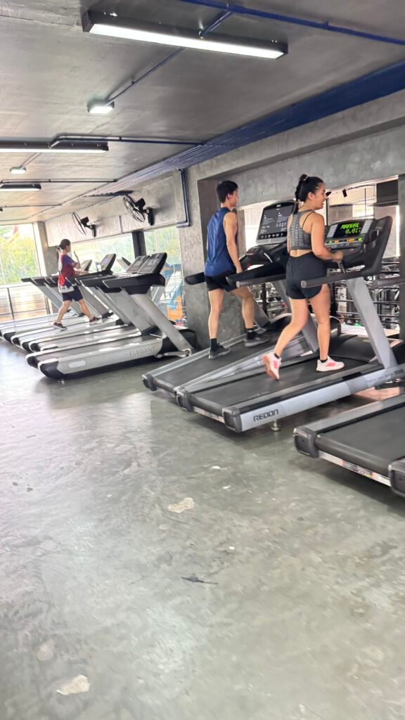 Fitness World, Vientiane