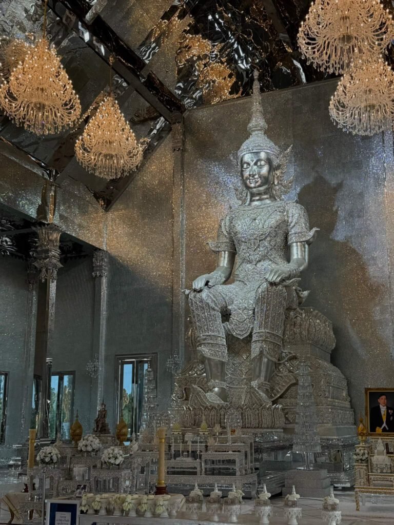 Wat Phuttha Prommayan: Thailand Mirror Temple silver level